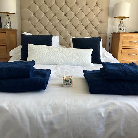 Our Beautifully Renovated Home Chichester Bagian luar foto