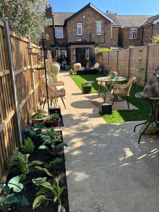 Our Beautifully Renovated Home Chichester Bagian luar foto