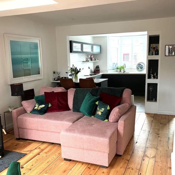 Our Beautifully Renovated Home Chichester Bagian luar foto
